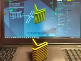 Smartphone stand _ Yellow Stripe-1