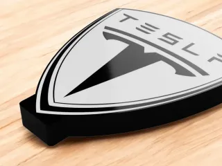 LIGHTBOX TESLA