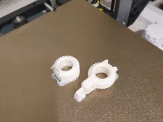 key chain fidget spinner