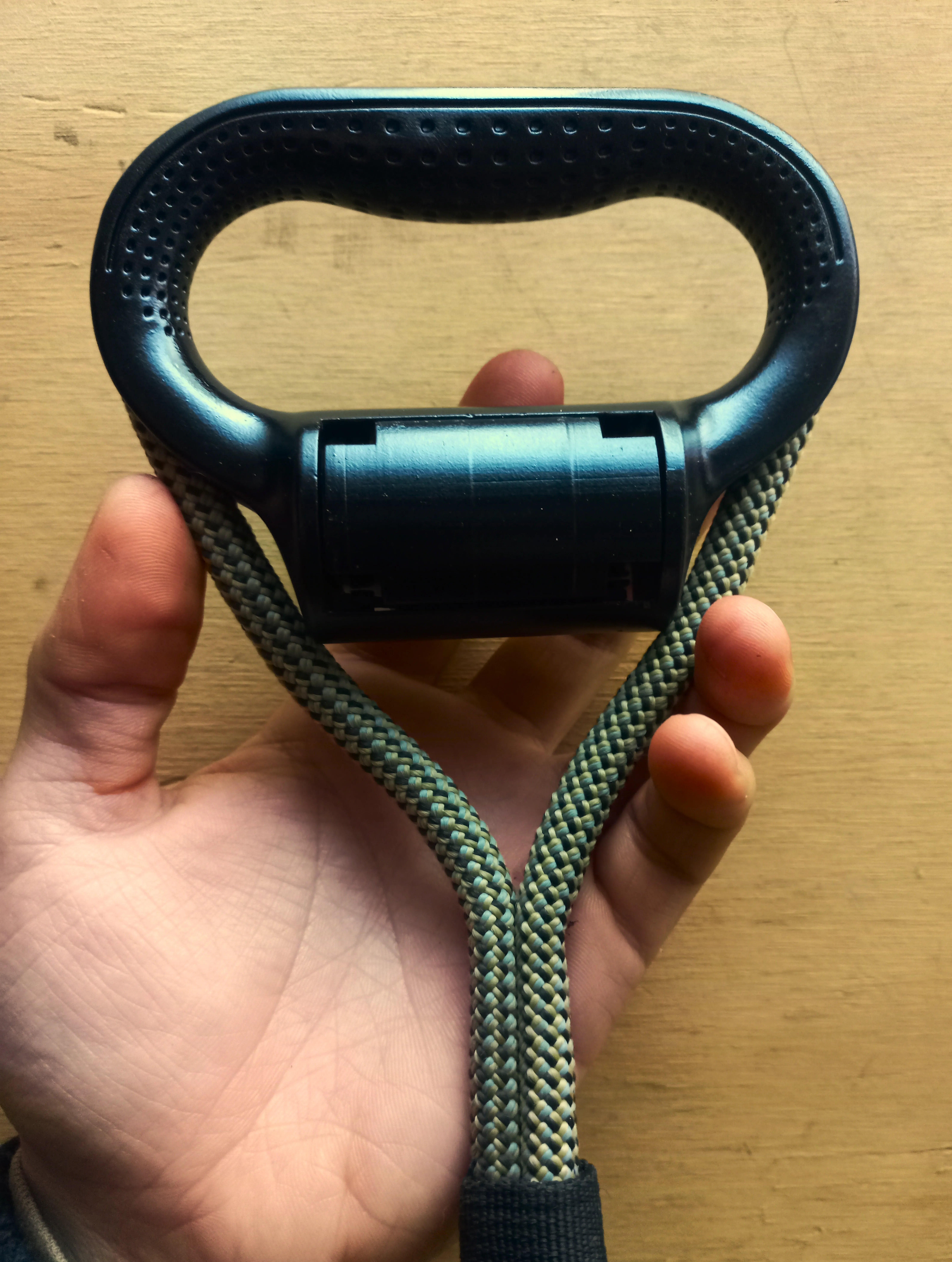 Pet Storage Leash Handle