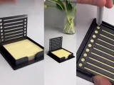 PostIT holder list maker-1