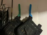 Big clothes hanger-7