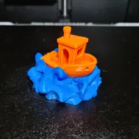 BENCHY WITH WAVES-0