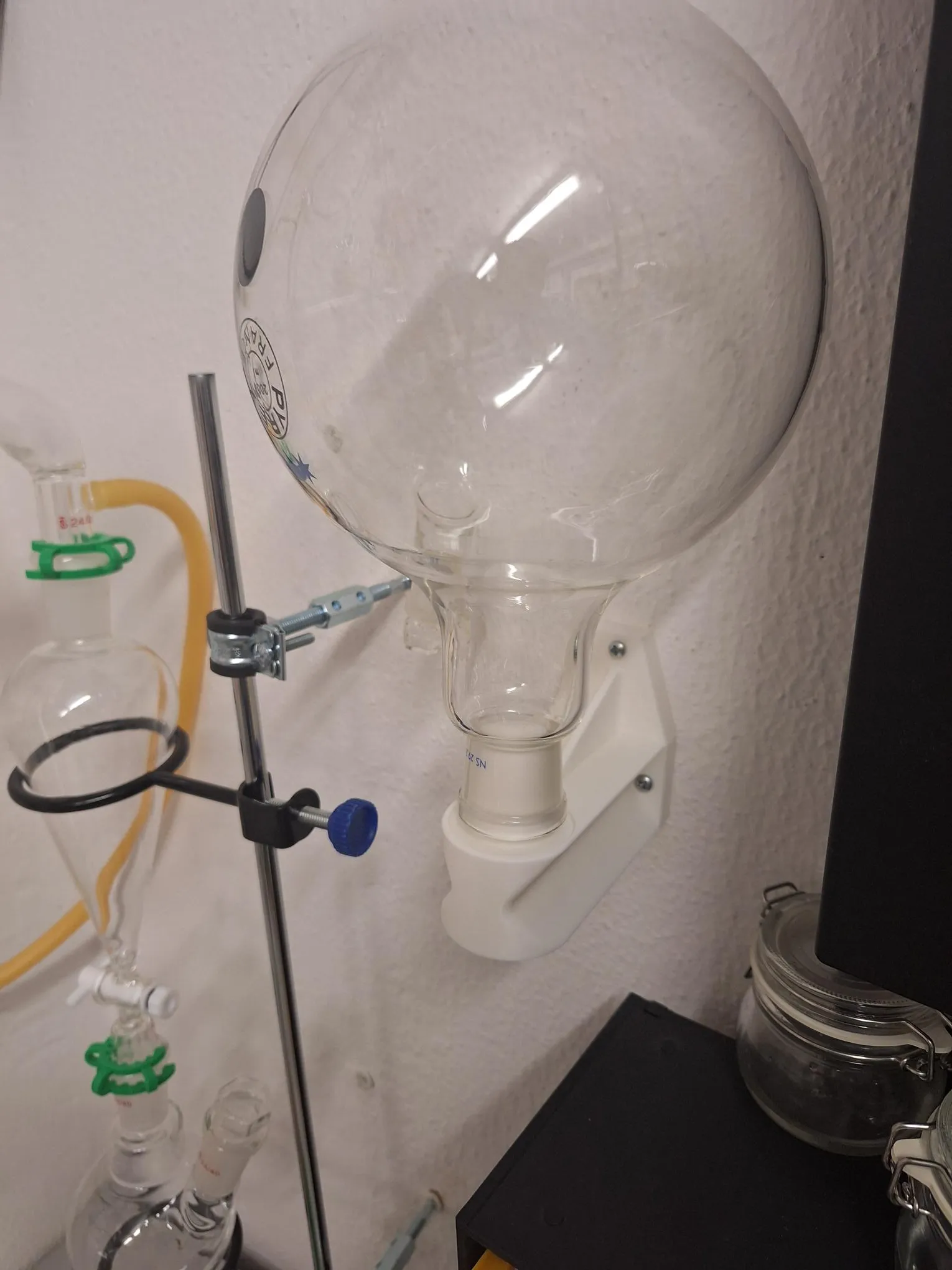 Wall-Mounted Glass Holder-D30-100mm