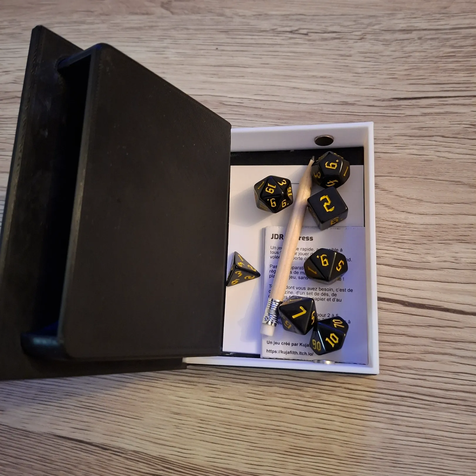 Dice tower Book – Tour à dés livre-2