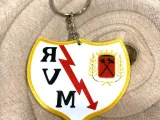 Llavero Rayo Vallecano / Rallo Vallecano keychain-1