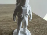 Low poly astronaut-1