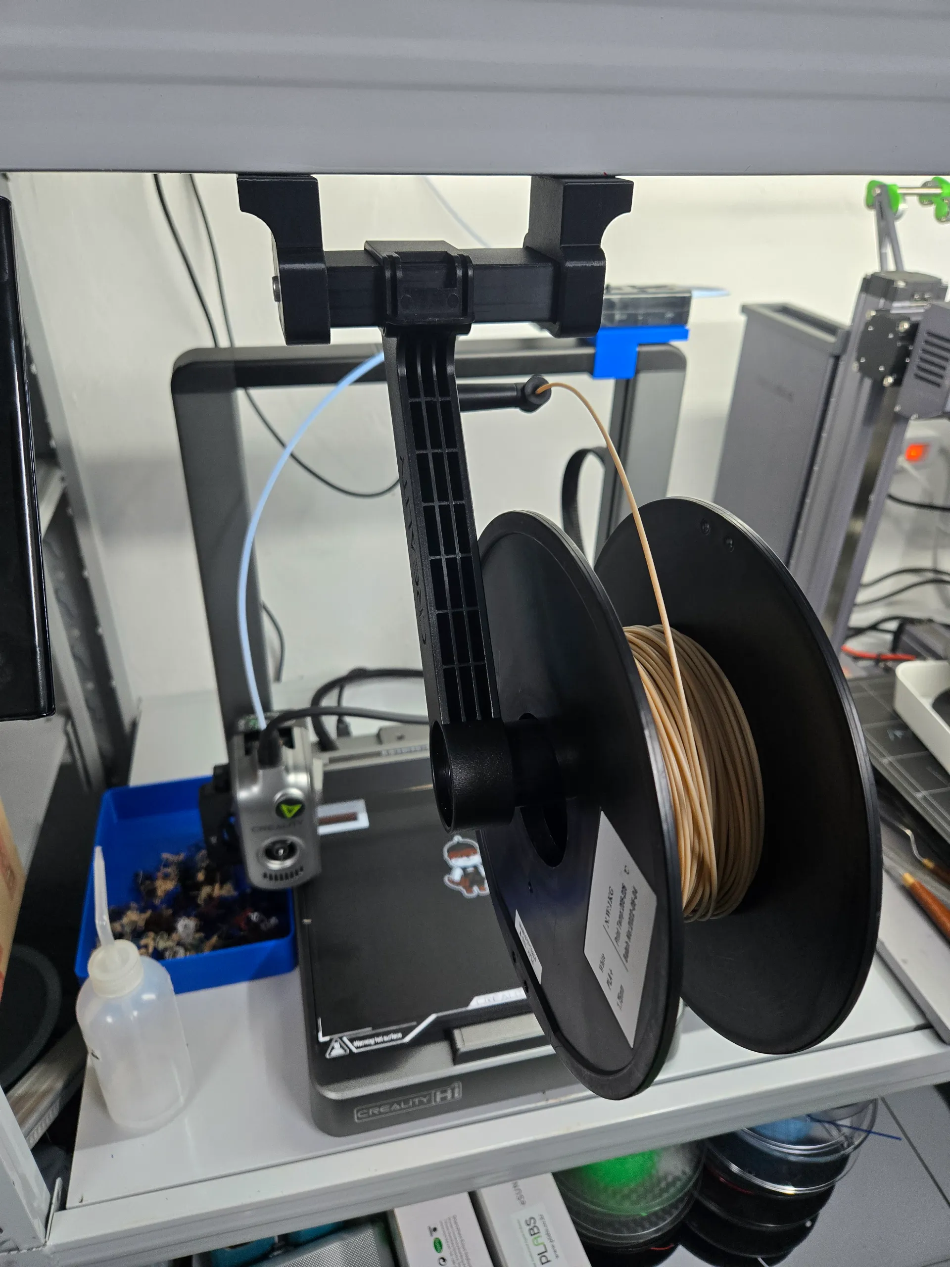 HI spool holder