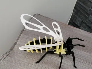 Bee Puzzle kit