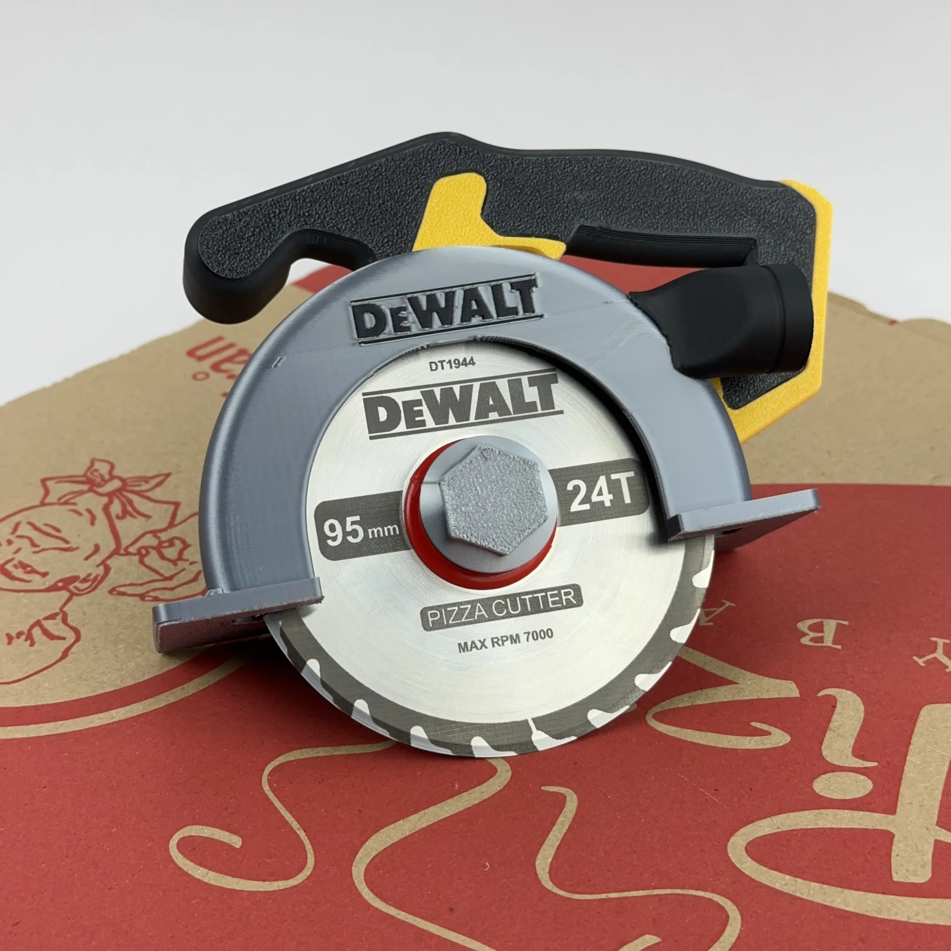 CIRCULAR SAW PIZZA CUTTER