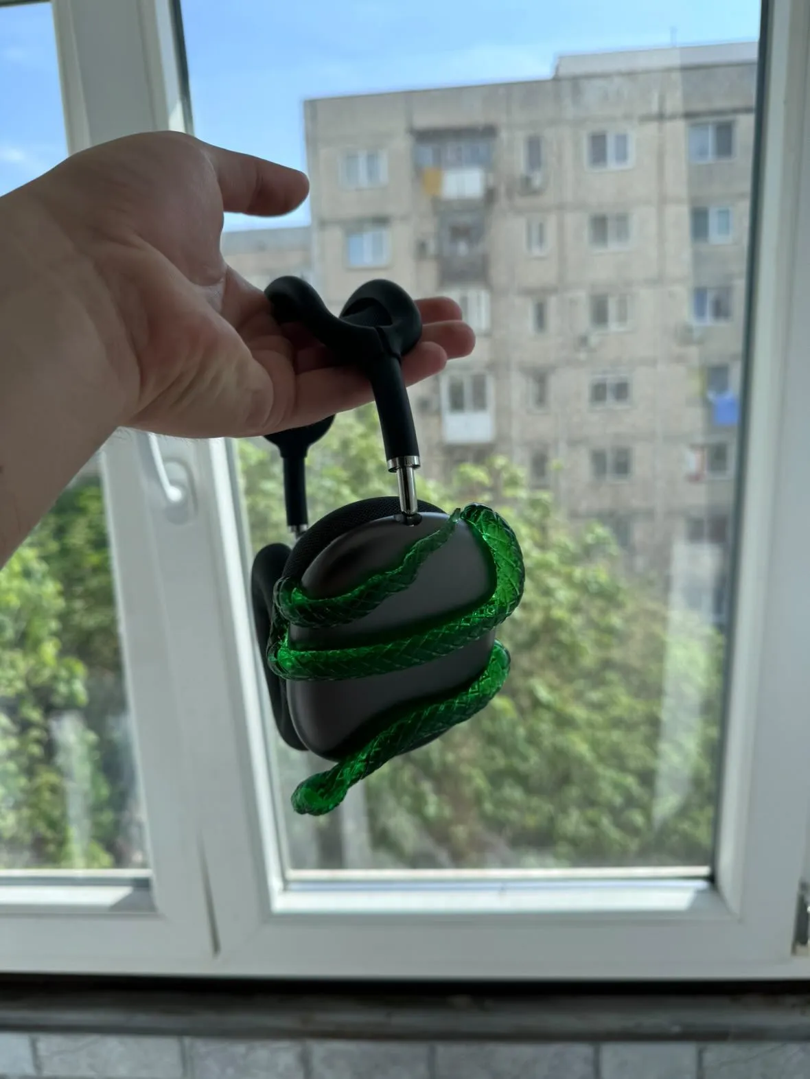 Airpods Max Attachments "Serpent"