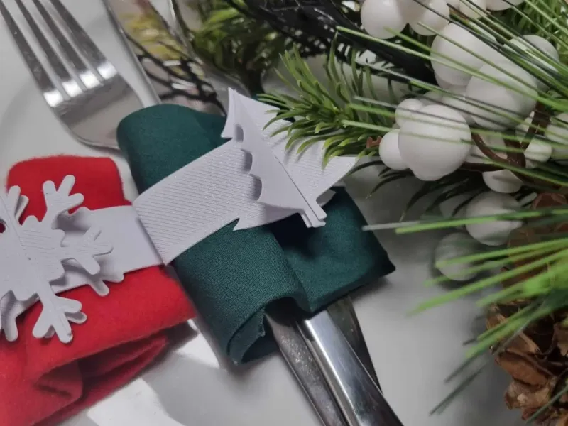 Tavola delle Feste: Anelli per Tovaglioli Invernali