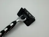 Wall Mount Razor Holder - designx-lab.com-1