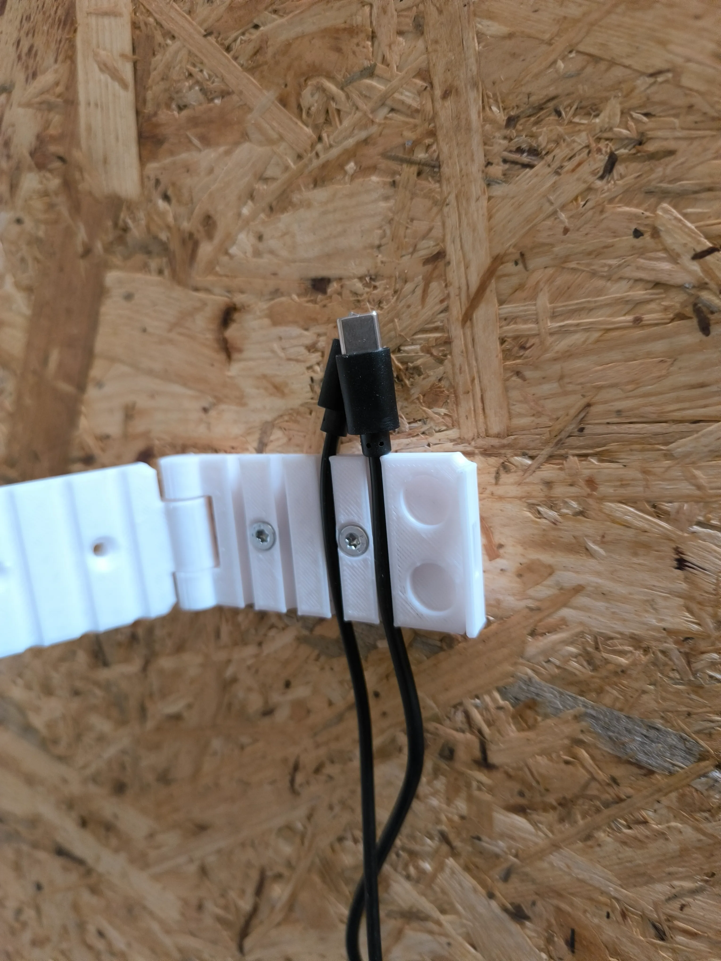 cable organizer
