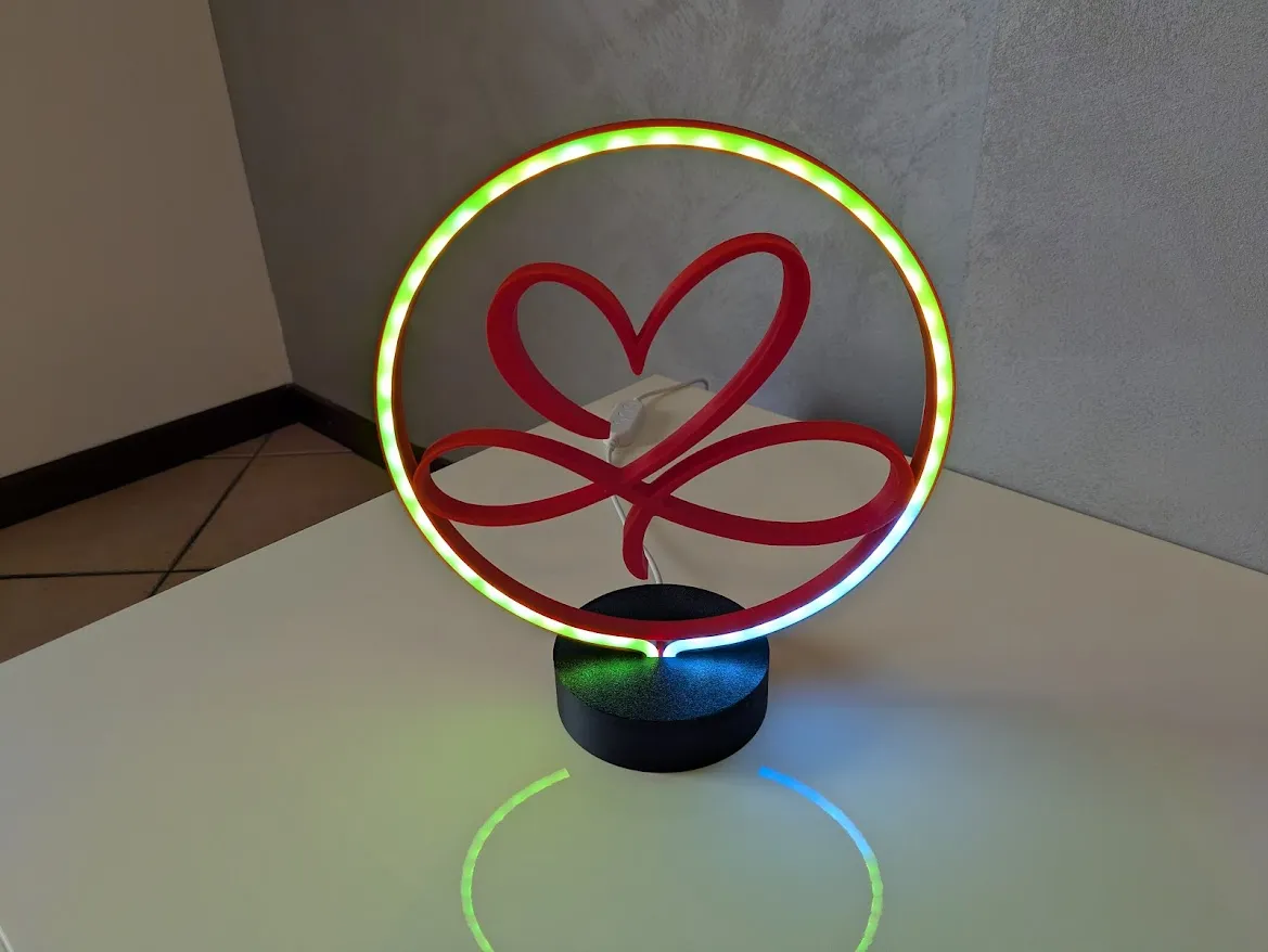Infinity love lamp