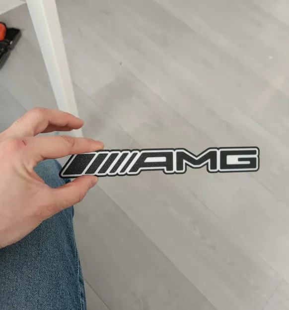 Logo Mercedes AMG
