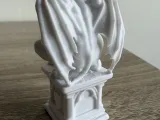 Wasserspeier-Statue-3