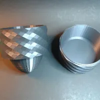 Self Watering Draining Low Poly Spiral Twist Planter Pot-5