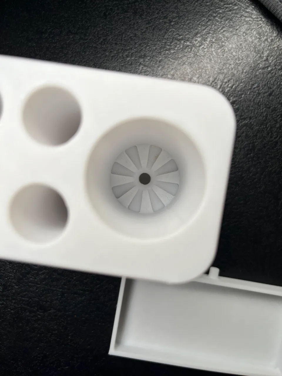Toothbrushes Organizer