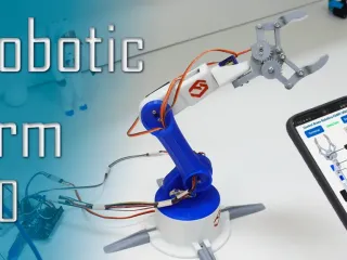 arduino-robot-arm-with-smartphone-control