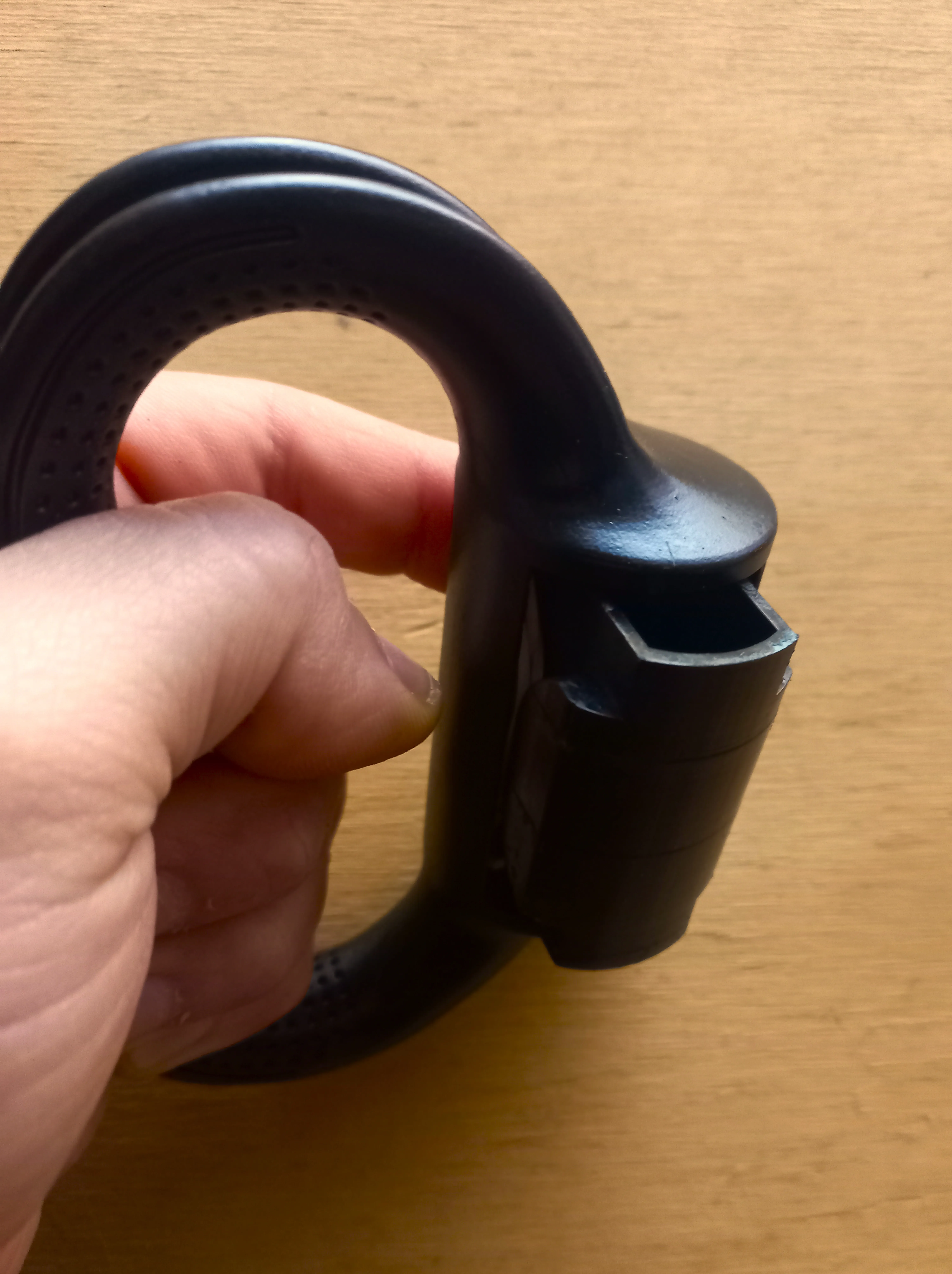 Pet Storage Leash Handle