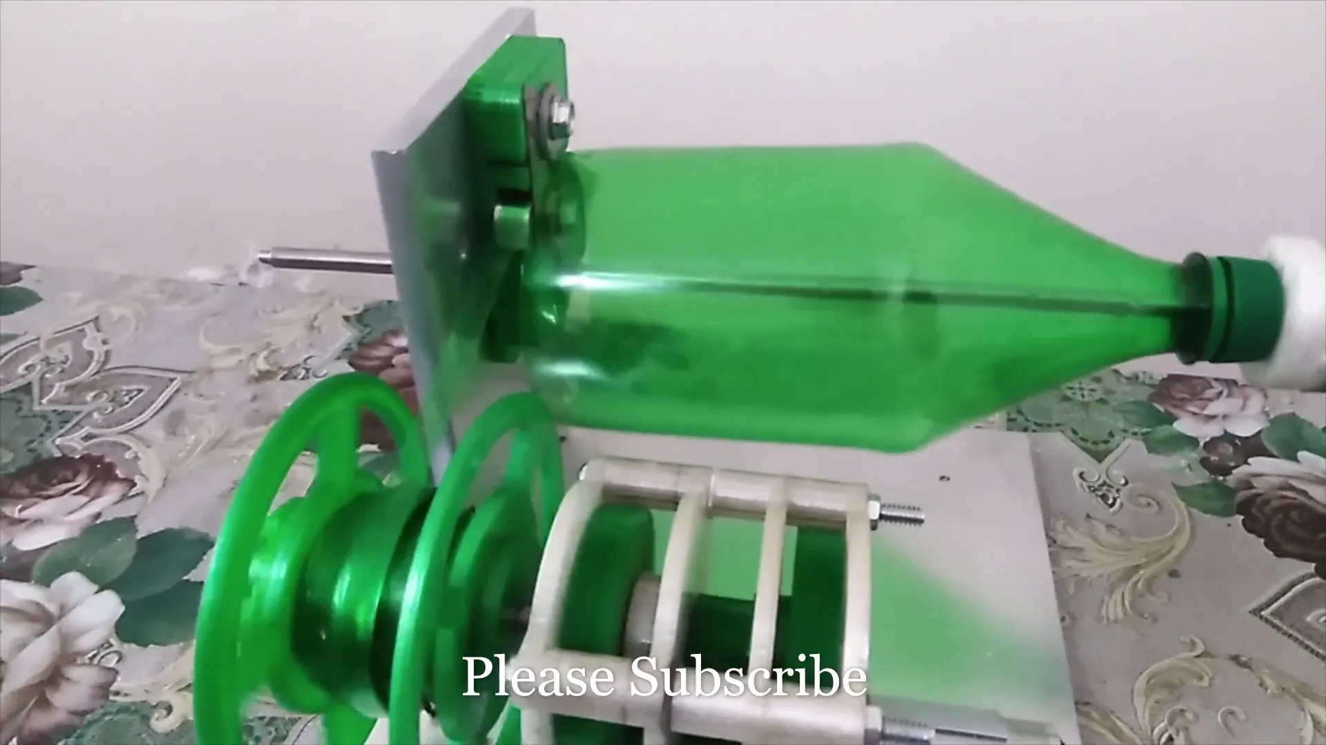 Accurate PET plastic bottle cutter for  3D printer filament