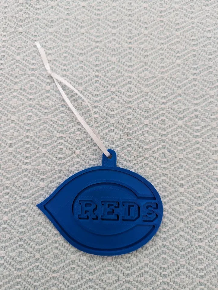 Cincinnati Reds Christmas Ornament