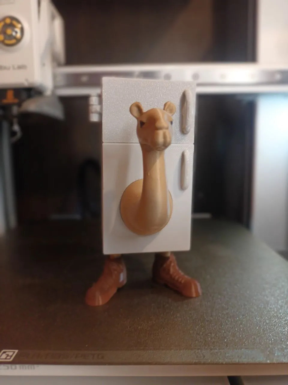 Frigo Camelo Brainroot meme toy