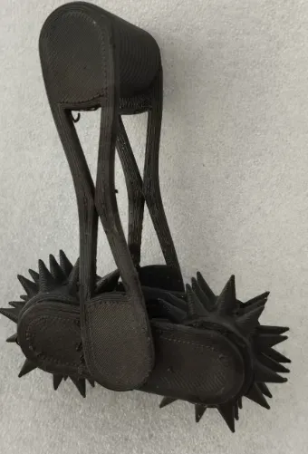 Double Spikes roller