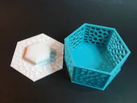 Voronoi Hexagonal Box-2