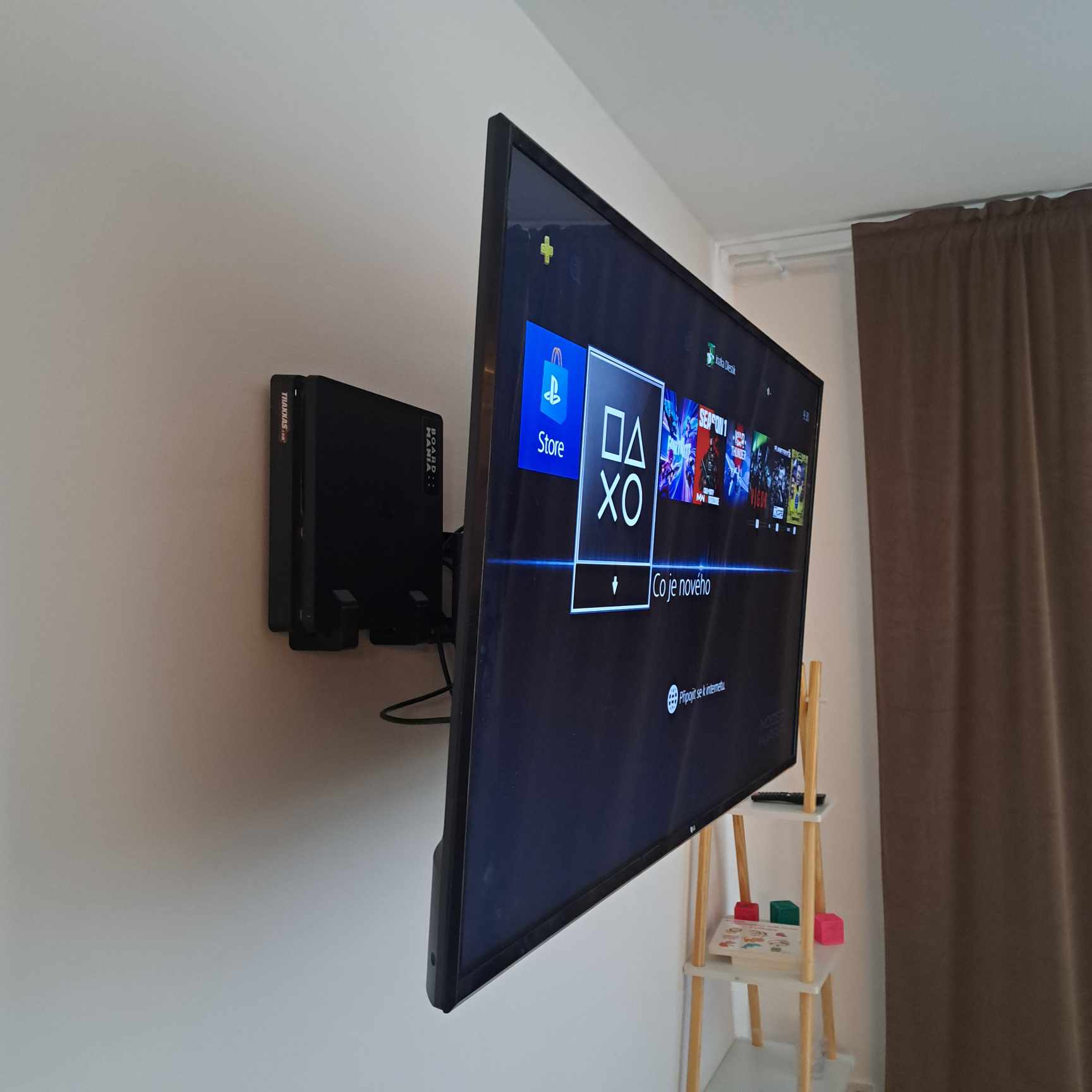 PS4 vertical holder | 3D models download | Creality Cloud