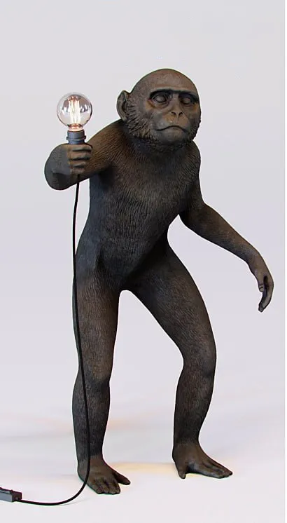 O candeeiro do macaco versão de pé