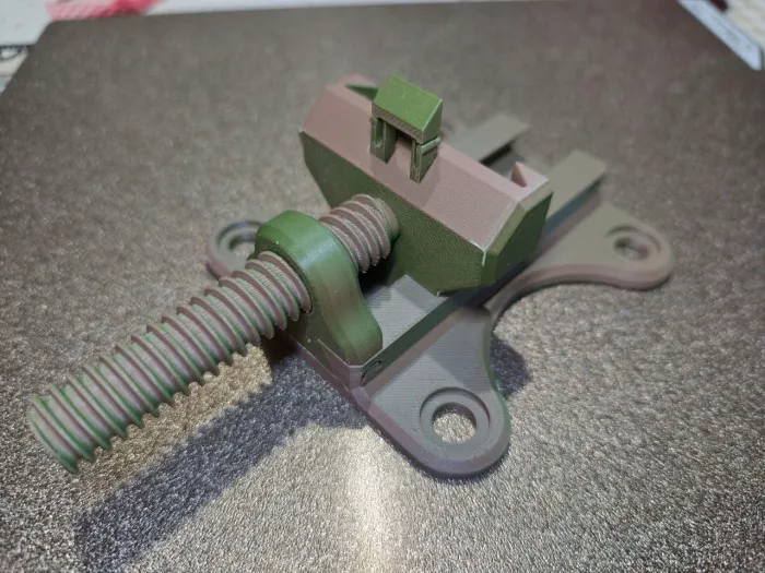 Modular Mini Bench Vise with Suction Cups - Tools - PLA - 3D printed product - фото 6