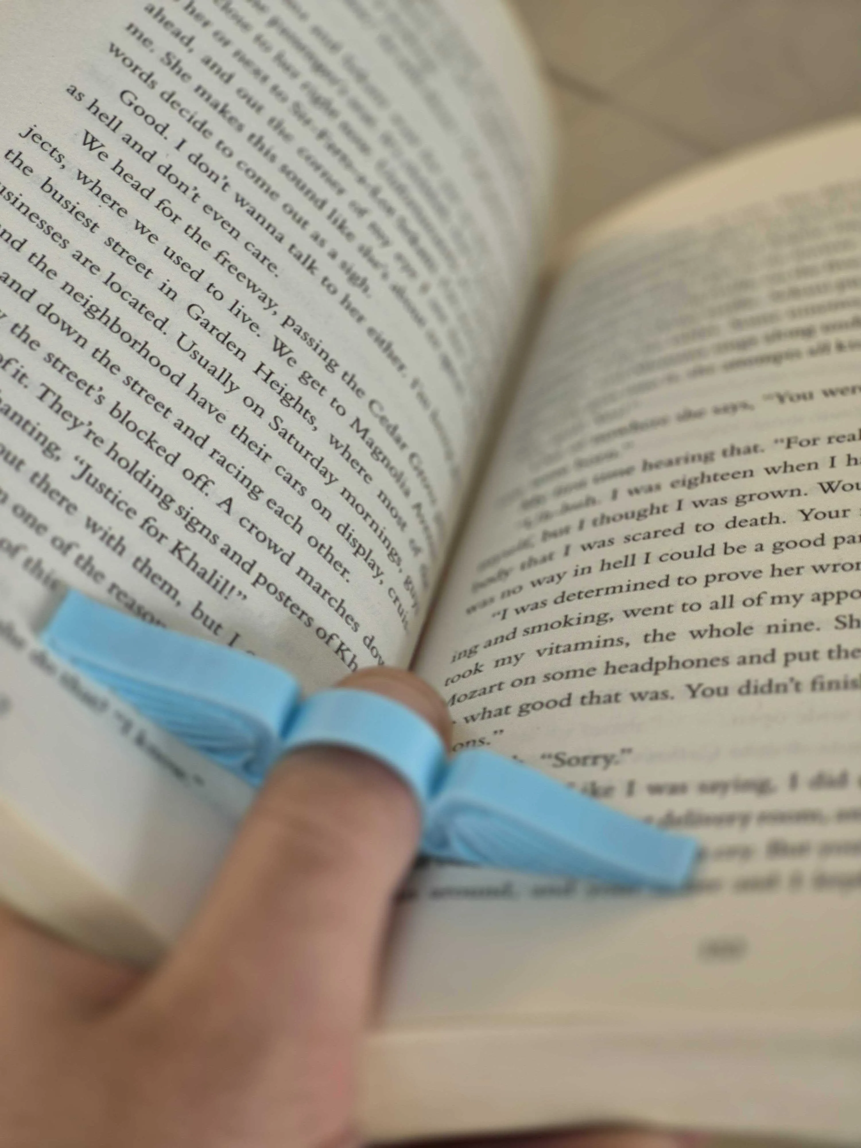 Golden Snitch Book Page Holder - Finger - Harry Potter