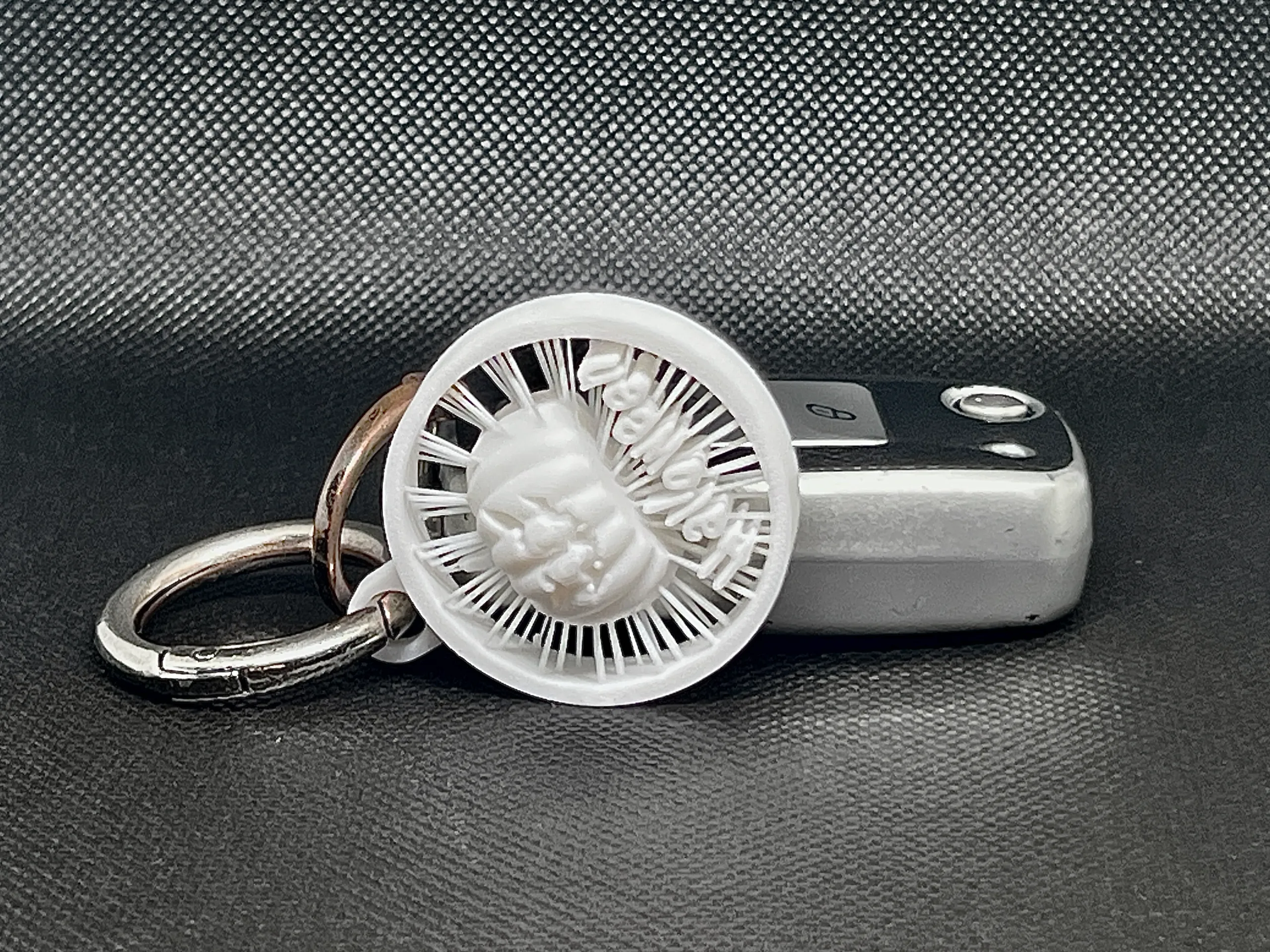 Halloween Keychain_Pumkin_String ART