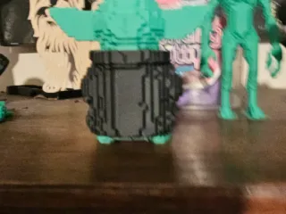 grogu pixel retro
