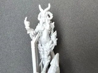 Lilith - Mother of all Demons - PRESUPPORTED - 32mm scale