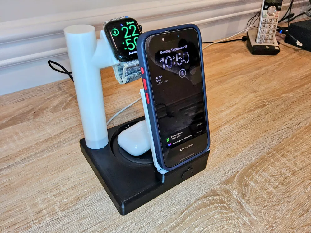 Yootech Wireless Charging Station