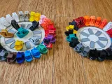Benchy round stand holder display-1