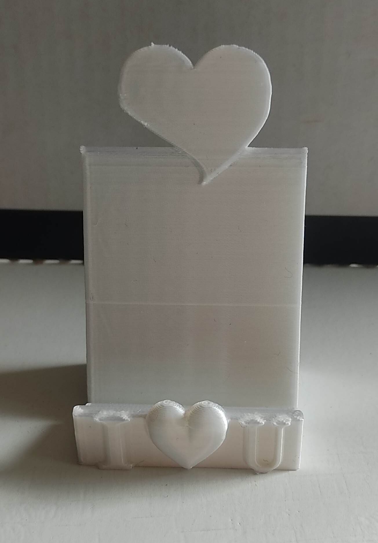 Smartphone holder with heart for love