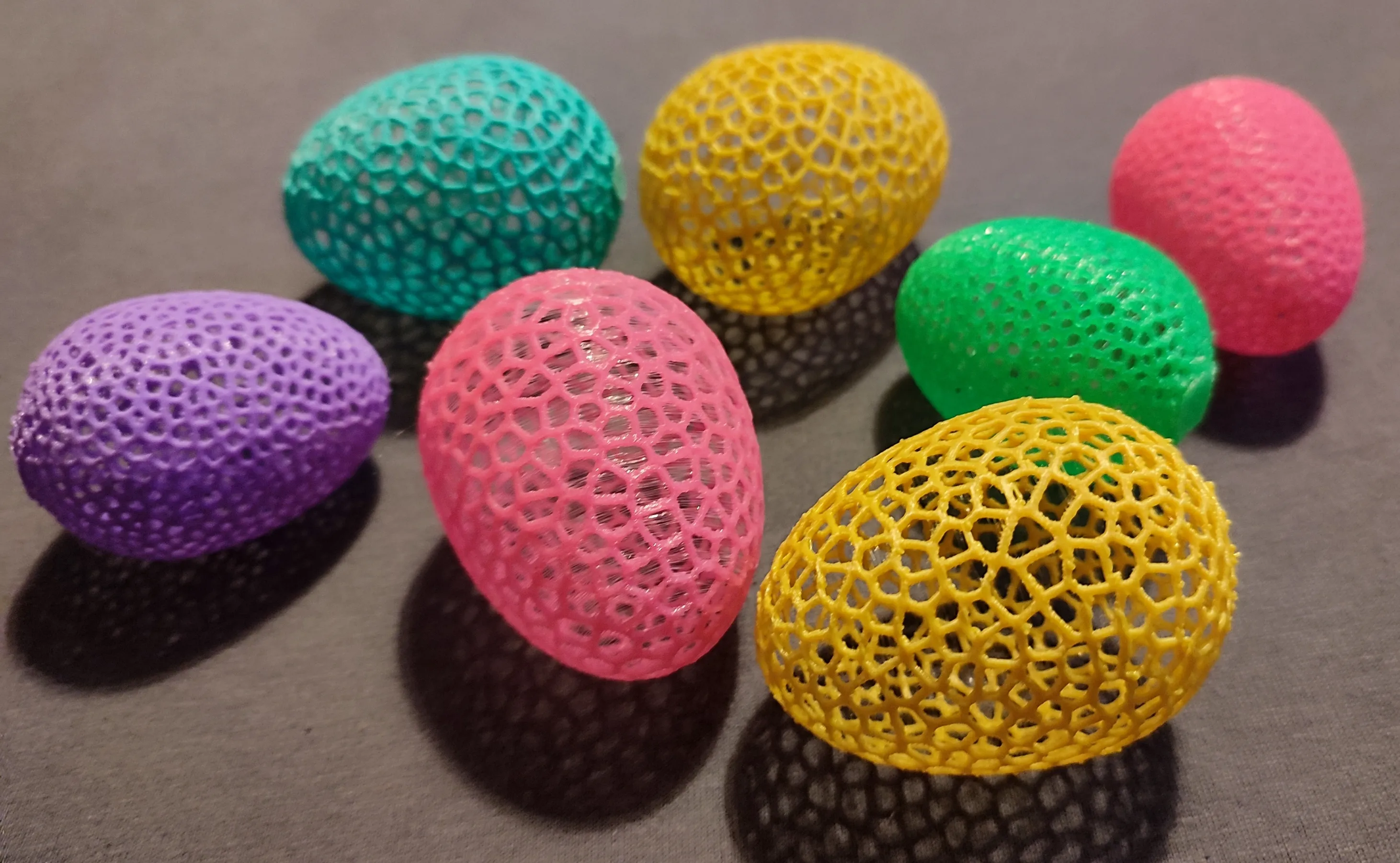 Easter egg Voronoi