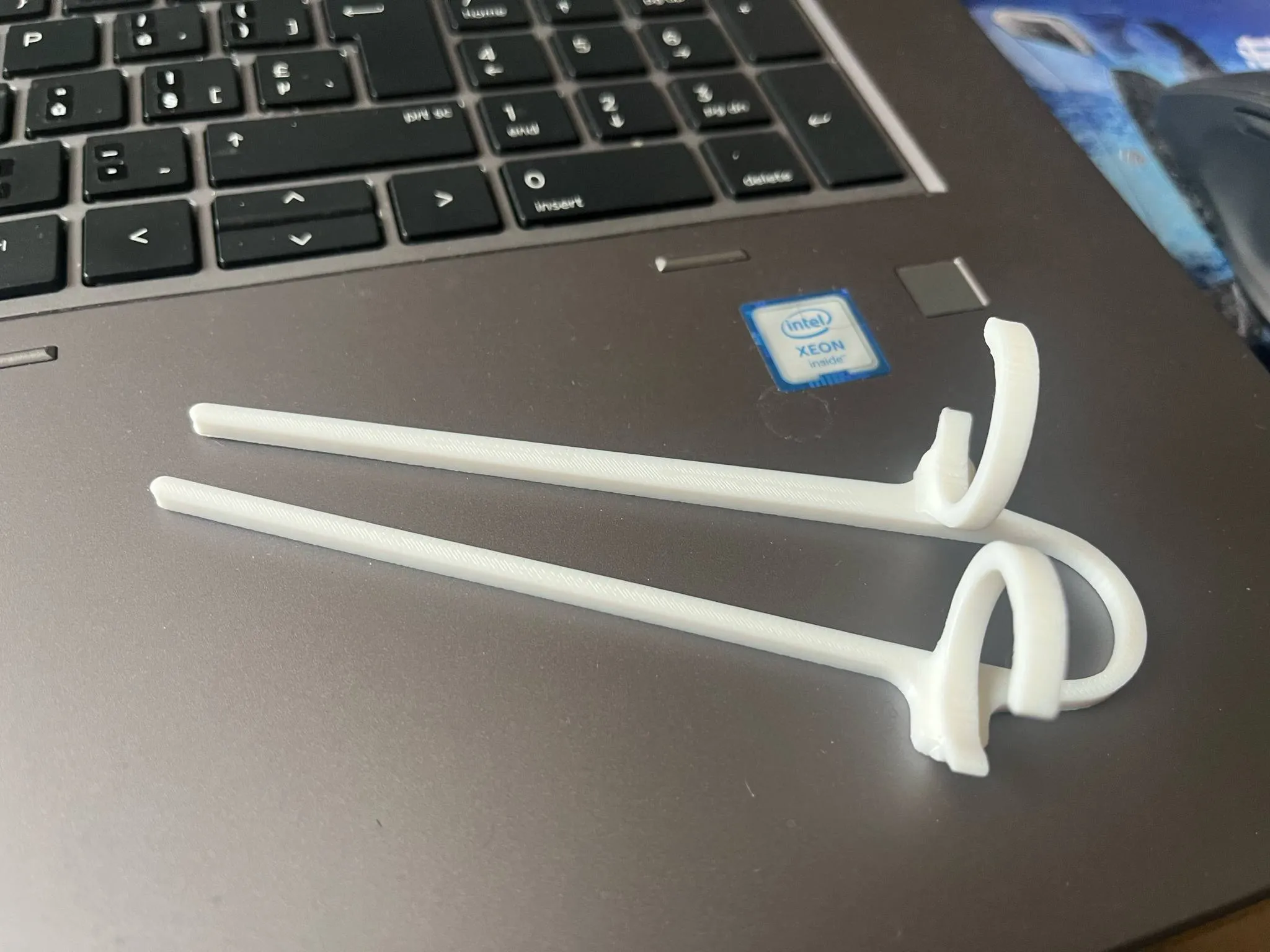 A device for eating chips, nachos, chopsticks for eating