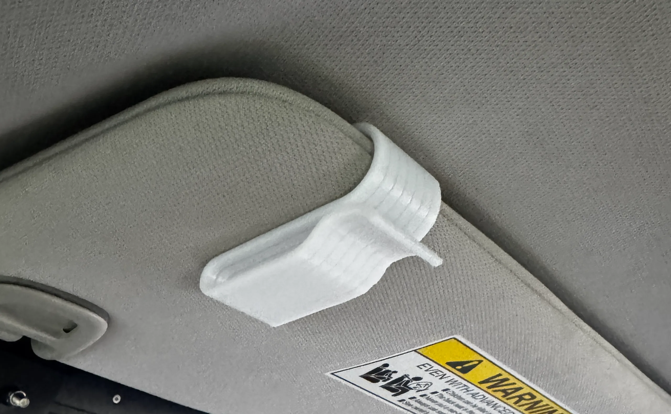 Sunglasses Holder With Visor Grip Spikes-3
