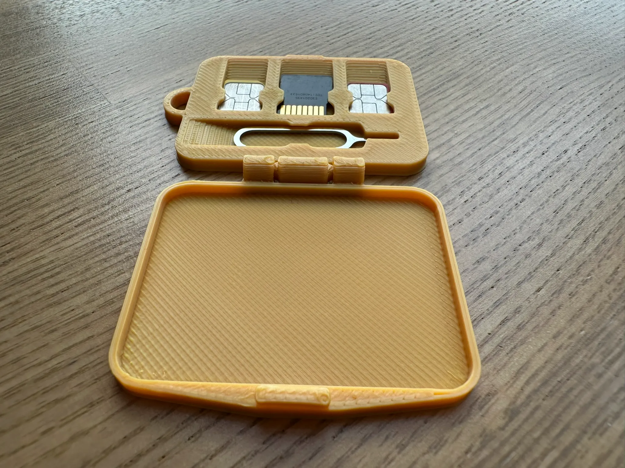 Nano SIM and micro SD travel holder