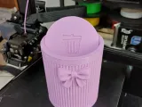 desktop trash can stl, mini vanity bin with lid-1
