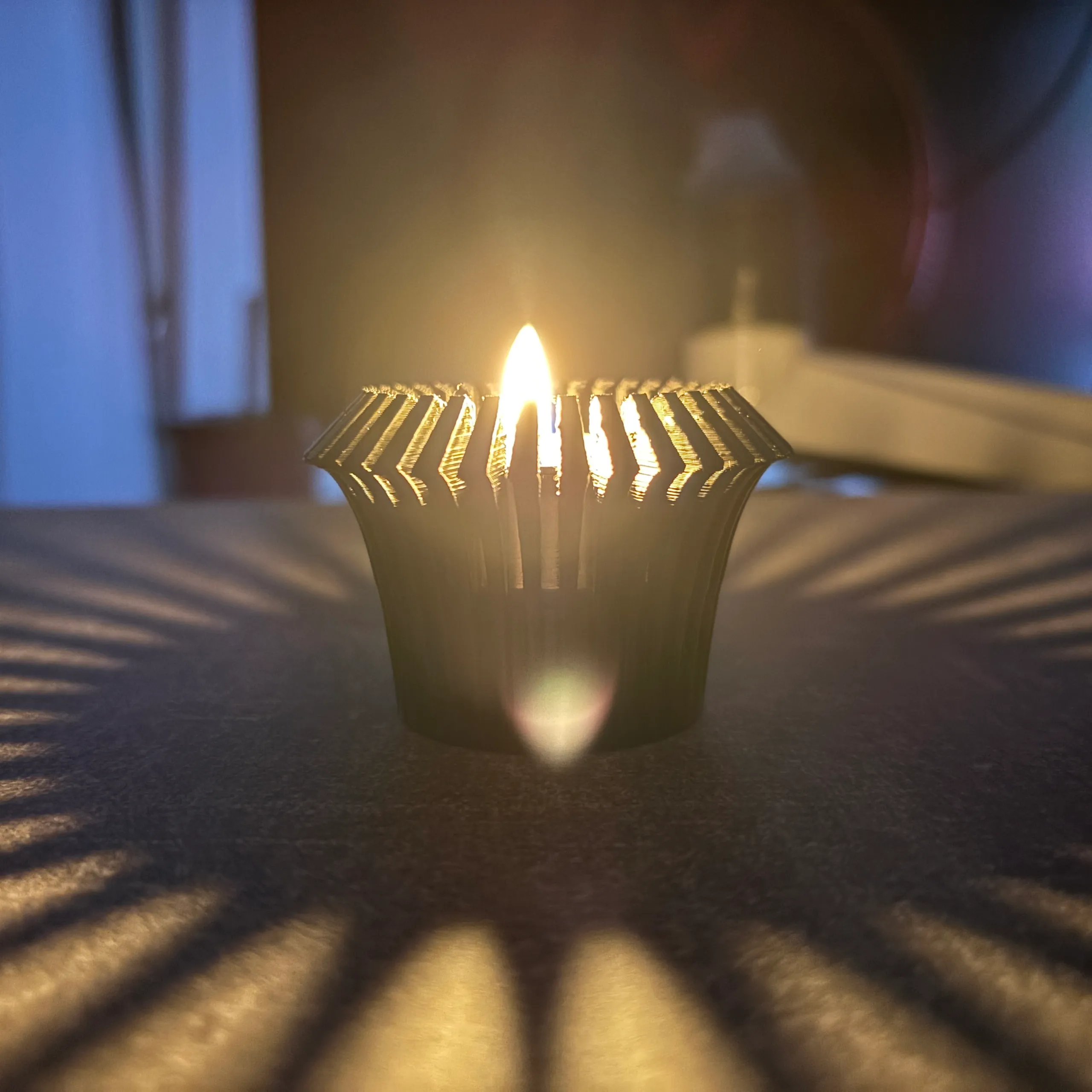 Medieval Gothic Tea Light Holder – Atmospheric Candle Holder