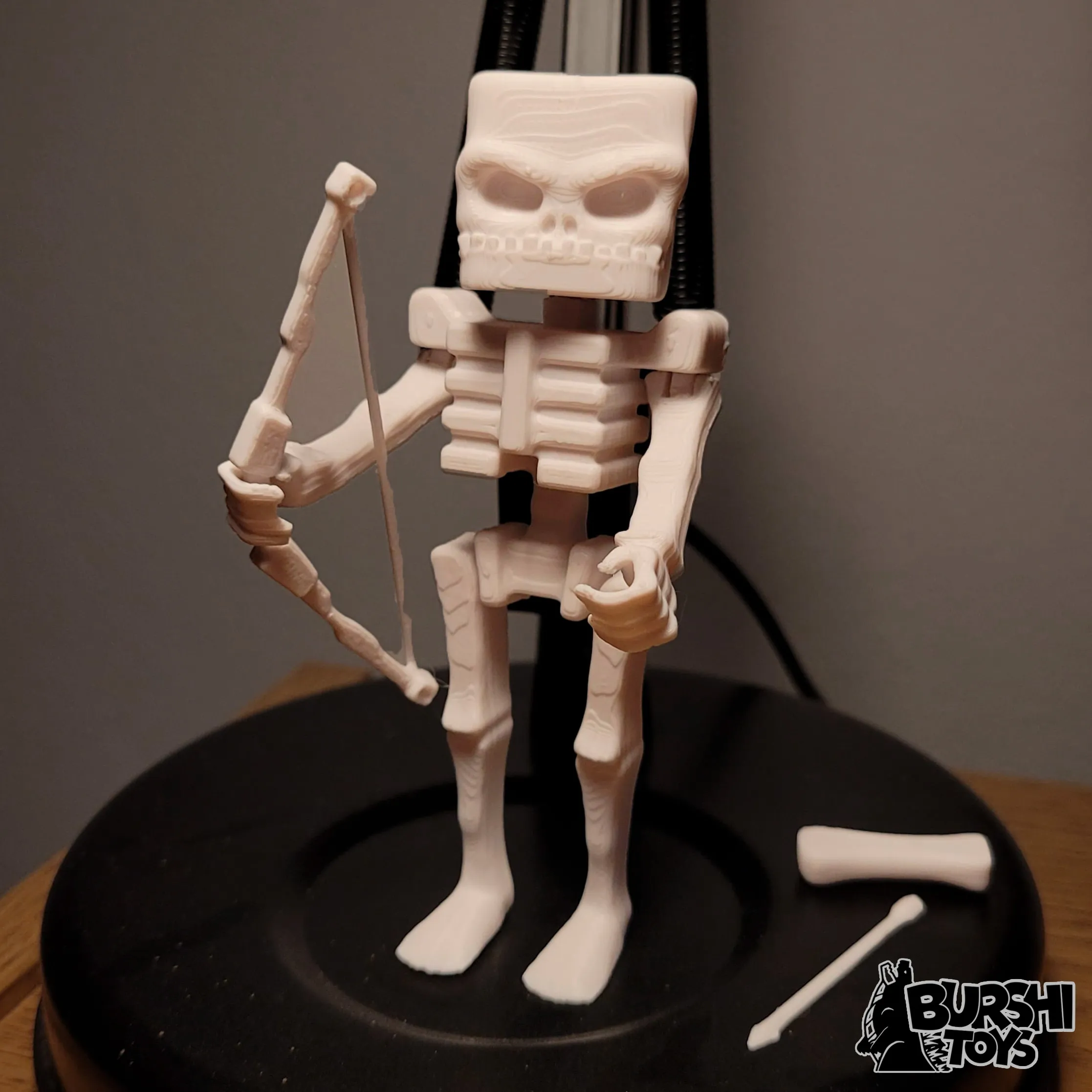 MINECRAFT SKELETON/ESQUELETO MOVIE ACTION FIGURE