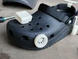 Croc Racecar-0