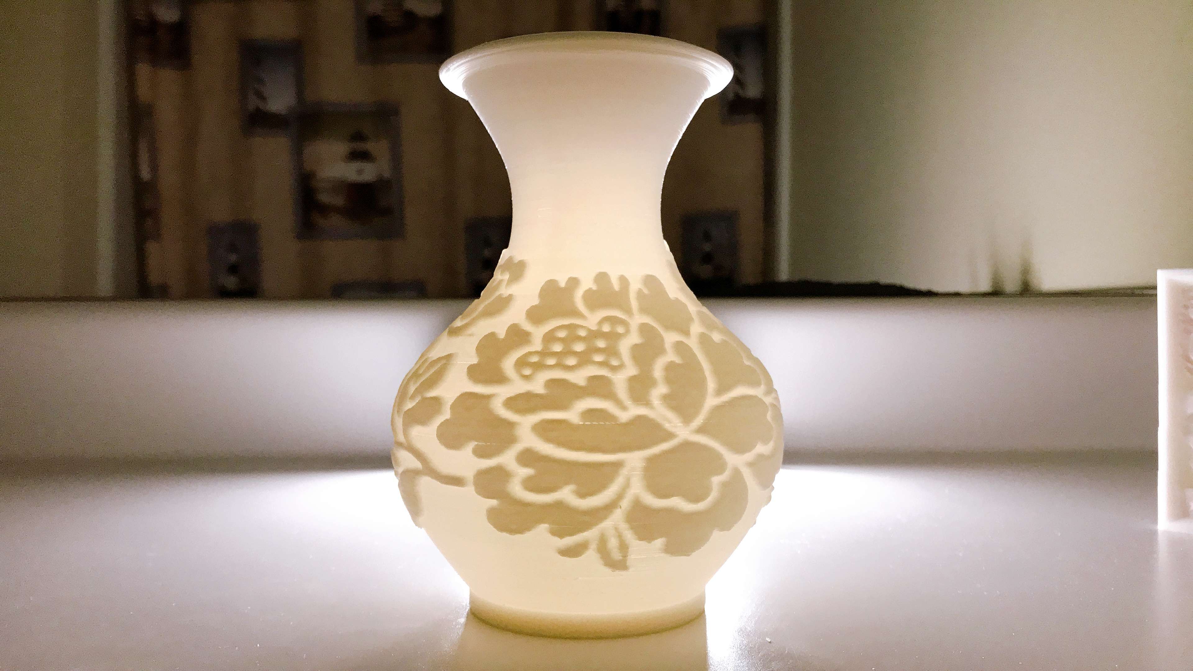 Lithophane vase 浮雕花瓶