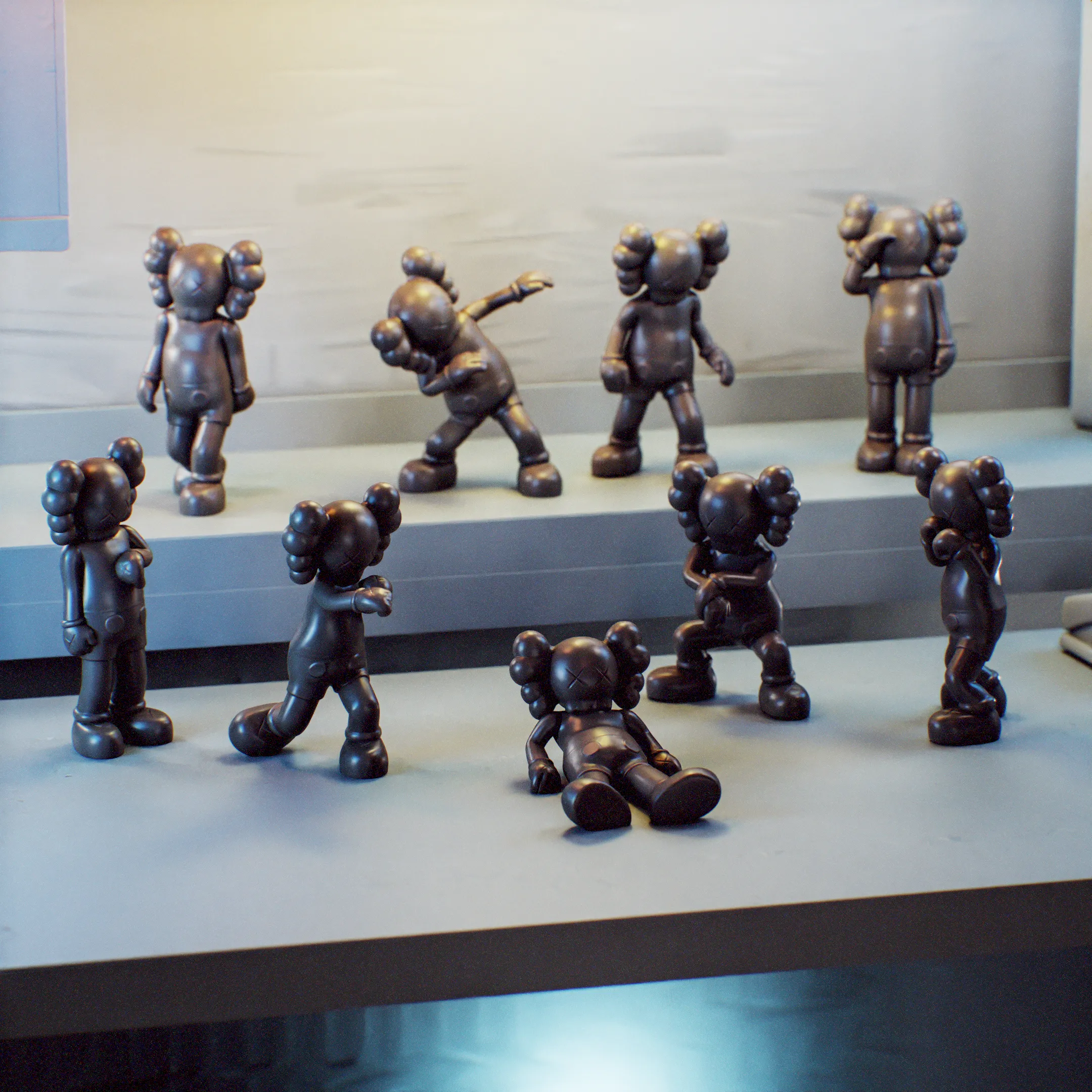 Kaws Companion x 9 mega pose bundle pack